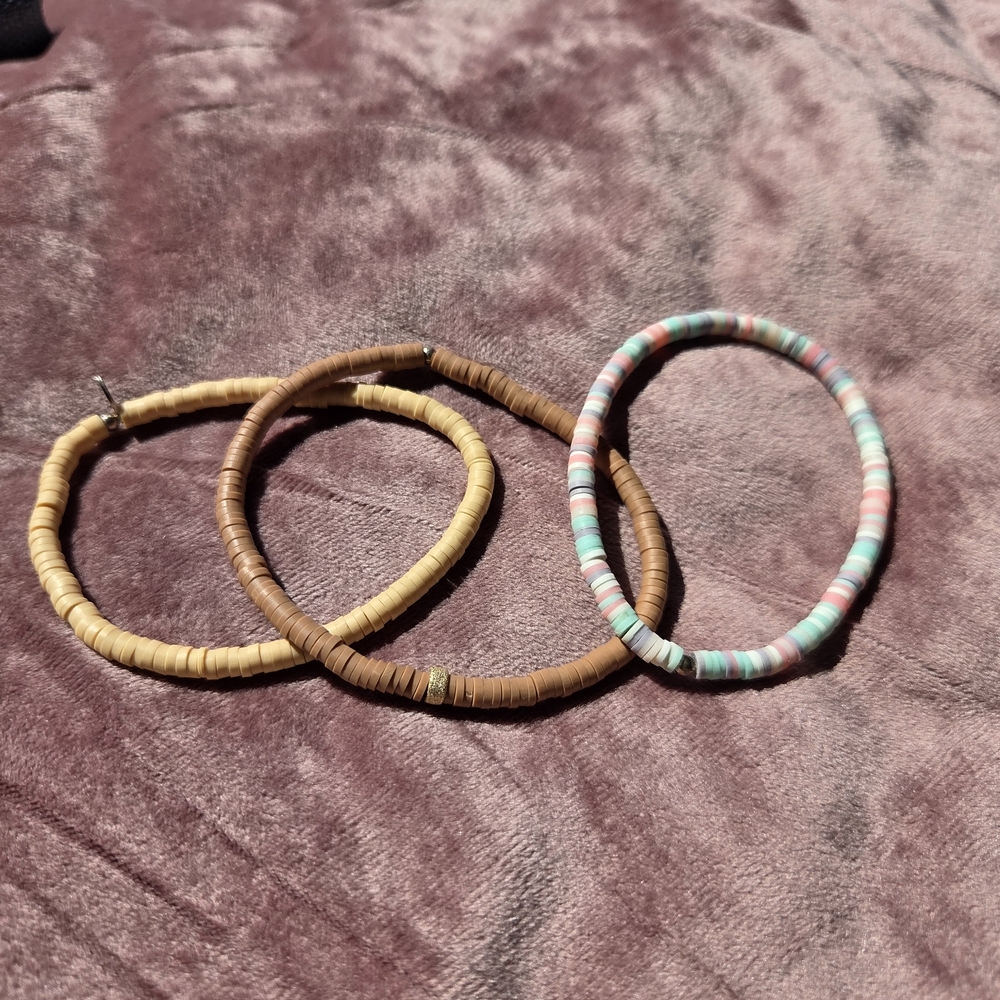 Rachel Lynn by Corri Lynn (RLXCL) -Handmade Bracelet Trio - 7in